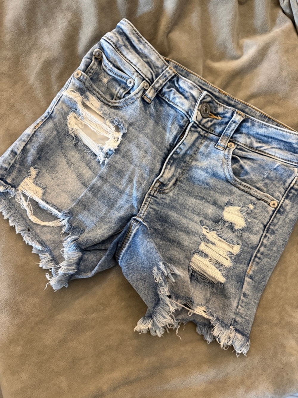 American Eagle Outfitters Light Wash Distressed Denim Shorts